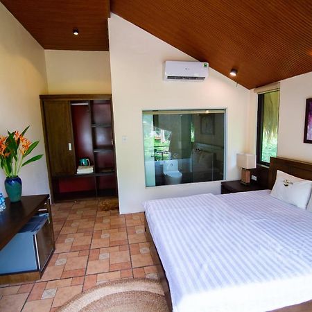 May Tropical Villas ハノイ市 エクステリア 写真