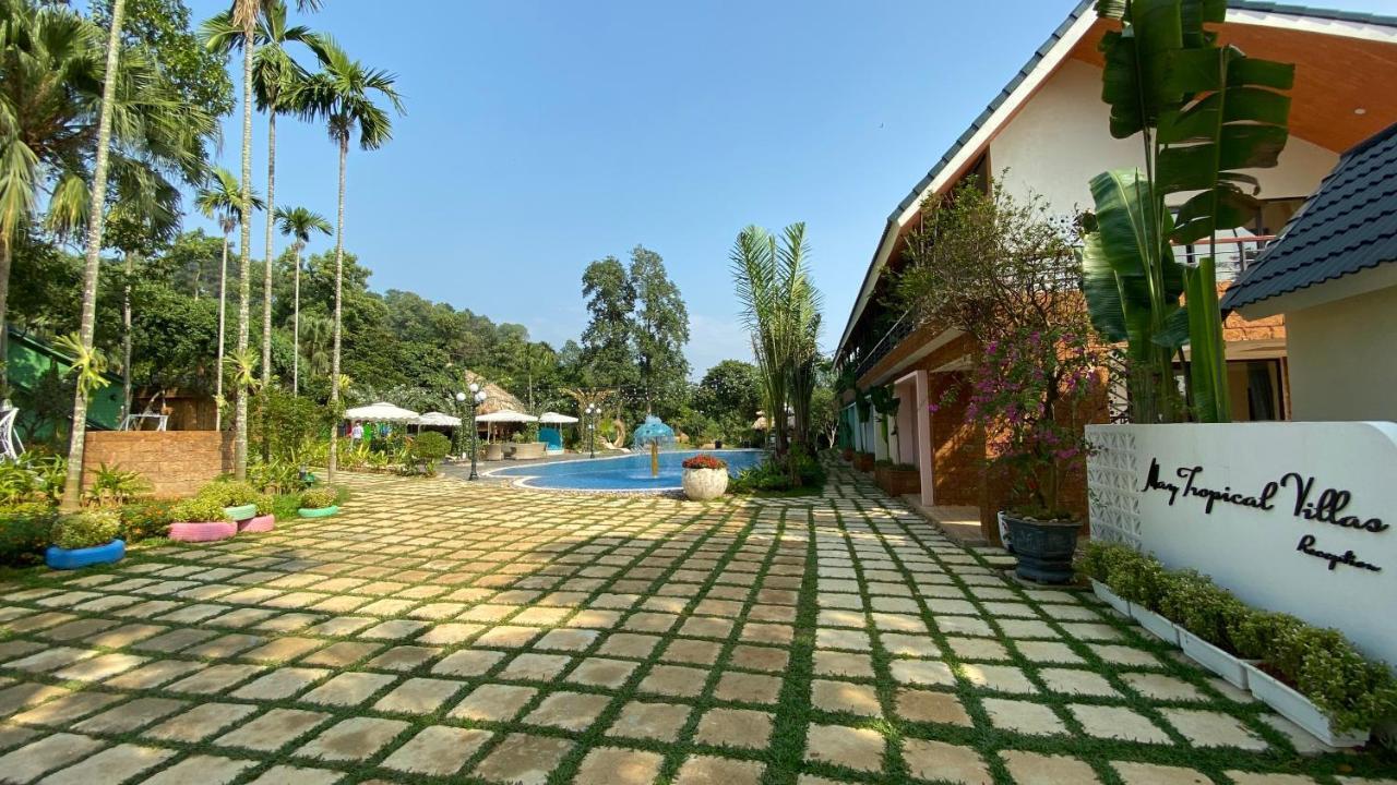 May Tropical Villas ハノイ市 エクステリア 写真