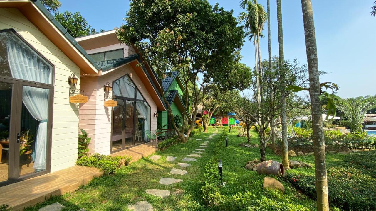 May Tropical Villas ハノイ市 エクステリア 写真