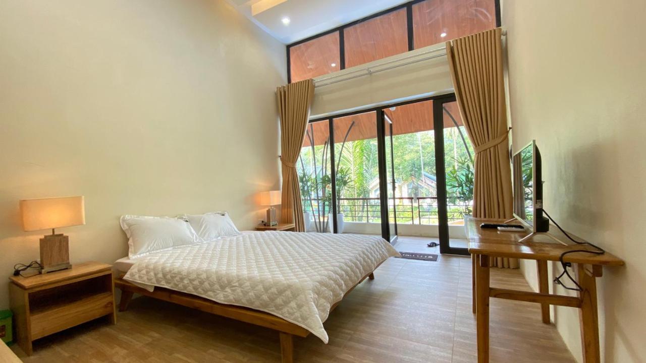 May Tropical Villas ハノイ市 エクステリア 写真