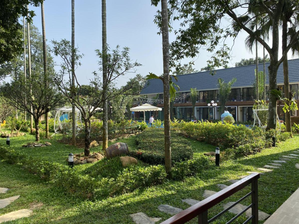 May Tropical Villas ハノイ市 エクステリア 写真