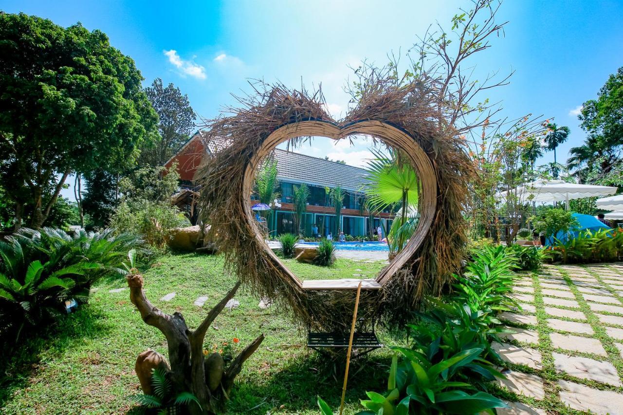 May Tropical Villas ハノイ市 エクステリア 写真