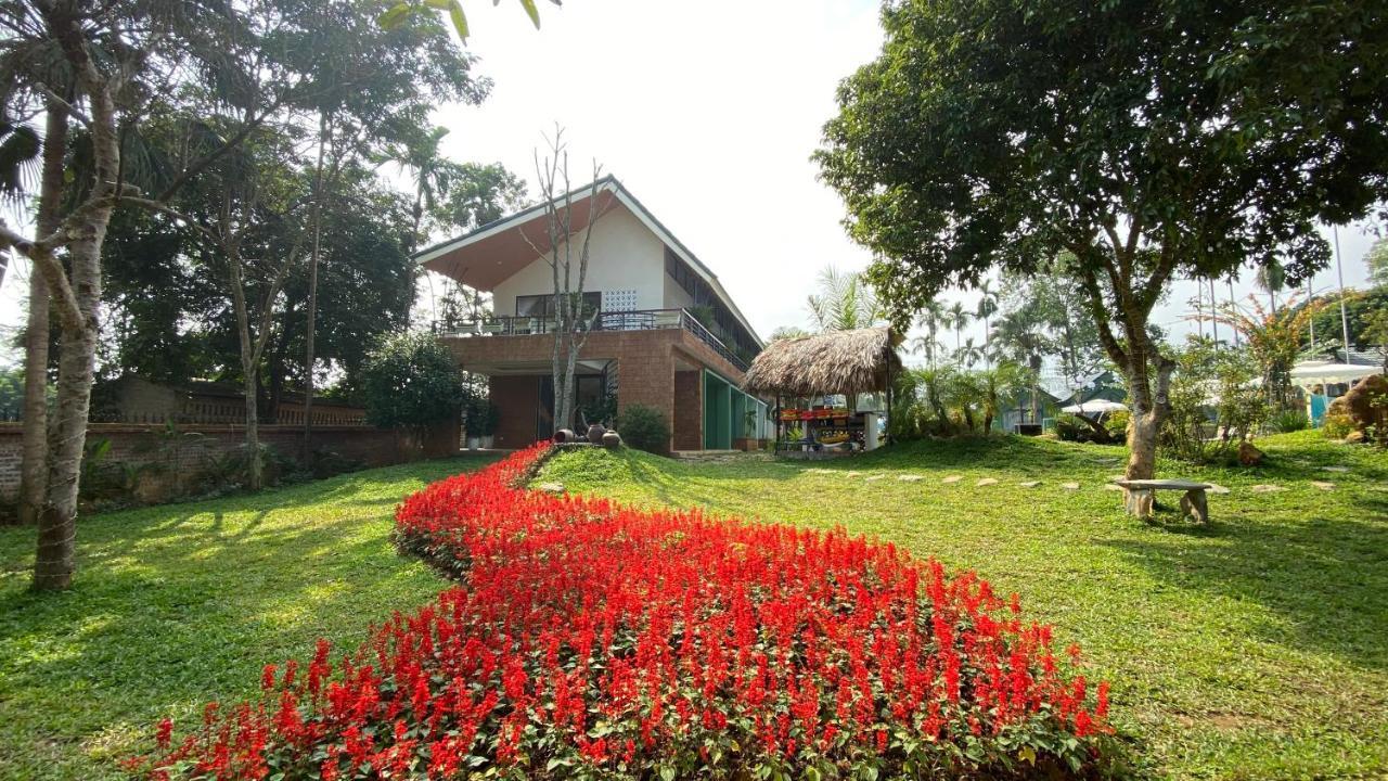 May Tropical Villas ハノイ市 エクステリア 写真
