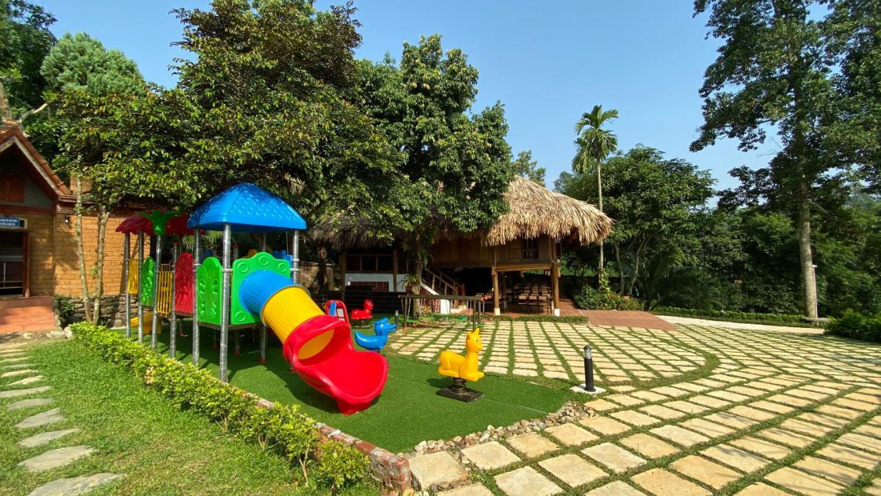 May Tropical Villas ハノイ市 エクステリア 写真