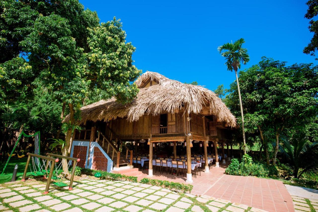 May Tropical Villas ハノイ市 エクステリア 写真